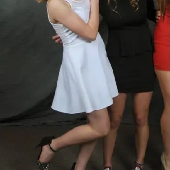 Forever 21 semi-formal dress - Picture 8 of 8